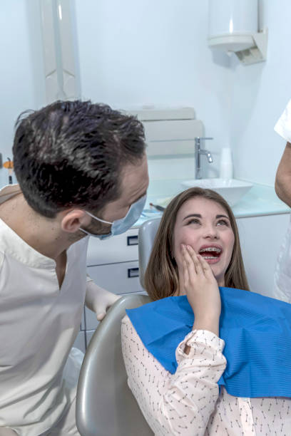 Best Urgent Tooth Repair  in Manche North Shore, CA